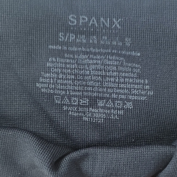 SPANX Black Leggings - Picture 2 of 5